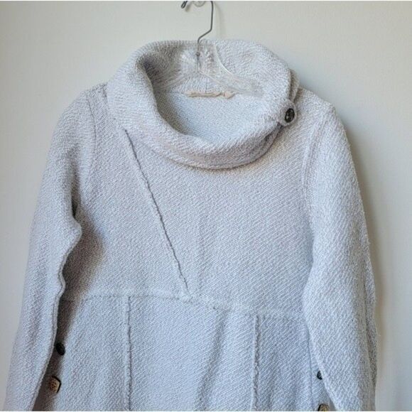 SOFT SURROUNDINGS Cowl Neck Sweater Light Gray Button Detail Size XS - Picture 4 of 11